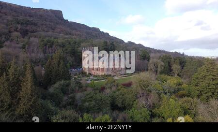 Belfast Castle, erbaut Ende 1860s für die Marquess of Donegall aus dem Jahr 3rd. Stockfoto