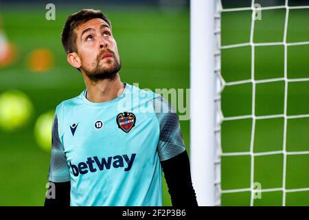 12-03-2021: Voetbal: Levante UD gegen Valencia CF: Valencia VALENCIA, SPANIEN - 12. MÄRZ: Torwart Aitor Fdez von Levante UD während des La Liga-Spiels zwischen den beiden Stockfoto