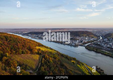 Spaziergang zur Burgruine Rossel im Rheingau Stockfoto