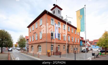 Rathaus, Hausfassade, Holzschindeln, Fachwerk, Blick auf das Haus, Historische Altstadt, Altstadt Salmünster, Bad Soden-Salmünster, Kinzigtal, Hessen, Deutschland, Europa Stockfoto