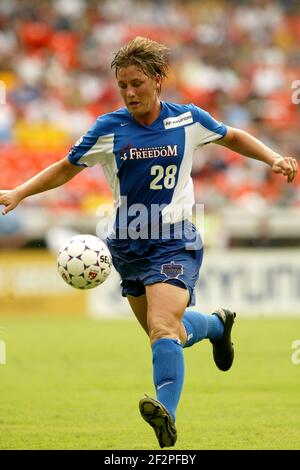 Mia Hamm im Einsatz für die Washington Freedom of the WUSA Stockfoto