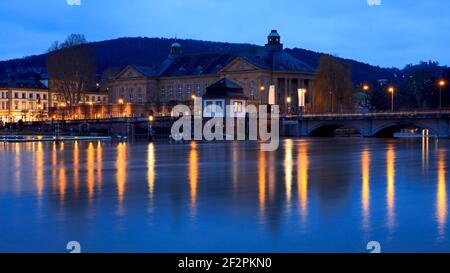 Rosengarten, Regentenbau, Ludwigsbrücke, blaue Stunde, Hochwasser, Überflutet, Bad Kissingen, Franken, Bayern, Deutschland, Europa Stockfoto