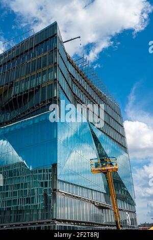 Baustelle auf dem innovativen Bürogebäude der Kubus berlin Hauptbahnhof Stockfoto