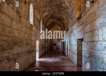 Steingewölbe des Diokletianpalastes in der kroatischen Stadt Split Stockfoto