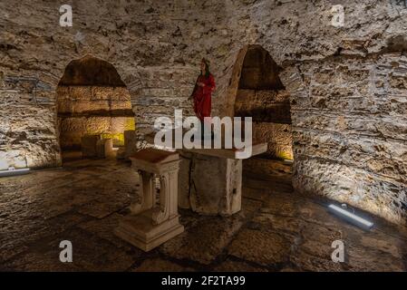 Krypta der Kathedrale von Saint Domnius in Split, Kroatien Stockfoto