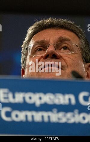 Pressekonferenz mit Vizepräsident Maros Sefcovic, Kommissar Thierry Breton, dem französischen Wirtschafts- und Finanzminister Bruno Le Maire (in videoconfe Stockfoto