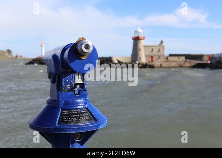 Teleskop auf Howth Harbor, Irland Stockfoto