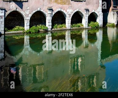 Alte Waschhäuser in Chartres Stockfoto