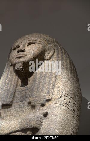 Ägyptisches Museum, Turin, Italien - Februar 2021: Stele einer ägyptischen Gottheit Stockfoto