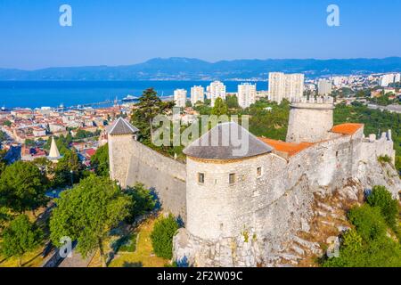 Luftaufnahme der Festung Trsat in Rijeka, Kroatien Stockfoto