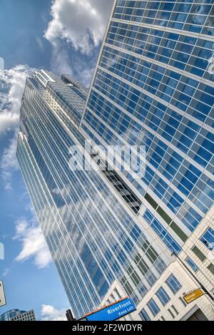 Der Great American Tower am Queen City Square dominiert die Skyline von Cincinnati, deren Krone von der Tiara von Prinzessin Diana inspiriert ist. Stockfoto