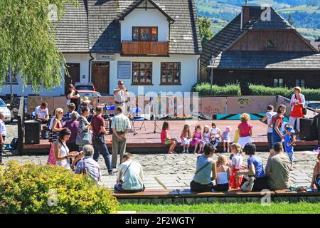 Das Romantic Angel Kunstfestival in Lanckorona, Polen. Stockfoto