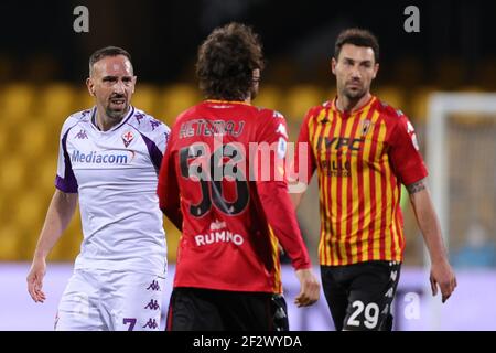 Benevento, Italien. März 2021, 13th. Franck Ribery von ACF Fiorentina reagiert während der Serie A Fußballspiel zwischen Benevento Calcio und ACF Fiorentina im Ciro Vigorito Stadion in Benevento (Italien), 13. März 2021. Foto Cesare Purini/Insidefoto Kredit: Insidefoto srl/Alamy Live News Stockfoto