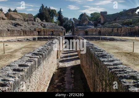 Römisches Amphitheater Italica Stockfoto