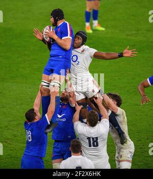Twickenham Stadium, 13th Mär 2021 Englands Maro Itoje tritt in der Linie während des Guinness Six Nations-Spiels im Twickenham Stadium, London an Bildnachweis: © Mark Pain / Alamy Live News Stockfoto