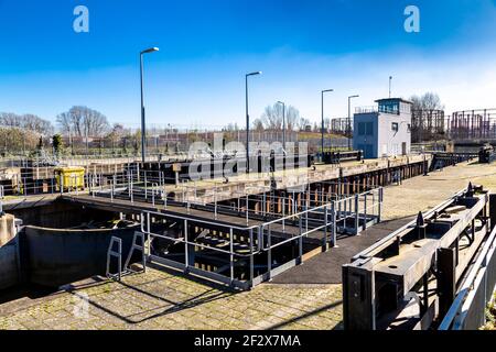 Three Mills Lock über den Prescott Channel Stockfoto