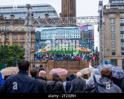 Glasgow, Schottland, Großbritannien. 10th. Juli 2016: Die Glasgow Obdachlosen-Weltmeisterschaft am George Square im Zentrum von Glasgow. Stockfoto