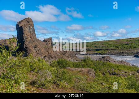 Hexagonales Basaltgestein bei Hljodaklettar auf Island Stockfoto