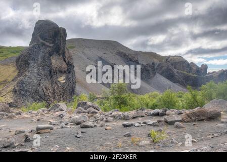 Hexagonales Basaltgestein bei Hljodaklettar auf Island Stockfoto