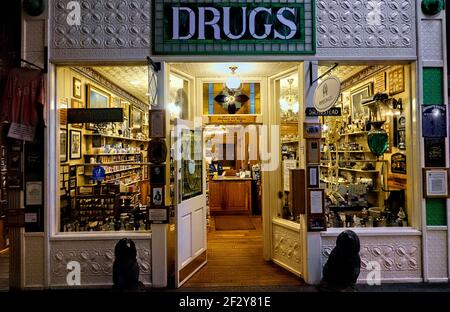 Klassische Innenausstattung im Wall Drug Store, Wall, South Dakota, USA Stockfoto