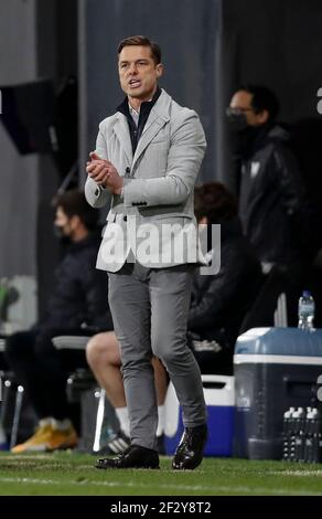 London, Großbritannien. März 2021, 13th. Fulhams Manager Scott Parker reagiert während des englischen Premier League-Spiels zwischen Fulham und Manchester City im Craven Cottage in London, Großbritannien am 13. März 2021. Quelle: Han Yan/Xinhua/Alamy Live News Stockfoto