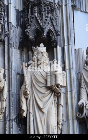 Kölner Dom. Welterbe - ein römisch-katholisch-gotischer Dom in Köln Stockfoto