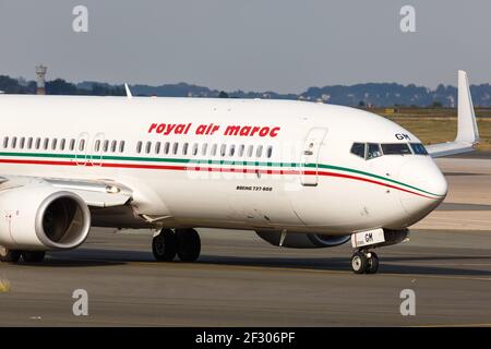 Paris, Frankreich - 16. August 2018: Flugzeug Royal Air Maroc RAM Boeing 737 am Flughafen Paris Charles de Gaulles (CDG) in Frankreich. Boeing ist ein amerikanischer ai Stockfoto