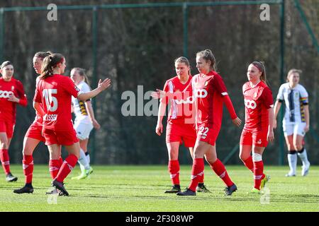 Angleur, Belgien. März 2021, 13th. Standardspieler feiern das Tor während eines weiblichen Fußballspiels zwischen Standard Femina de Liege und Sporting Charleroi am 16th Spieltag der Saison 2020 - 2021 der belgischen Scooore Womens Super League, samstag, 13. Februar 2021 in Angleur, Belgien . FOTO SPORTPIX.BE / SPP / SEVIL OKTEM Quelle: SPP Sport Press Foto. /Alamy Live Nachrichten Stockfoto