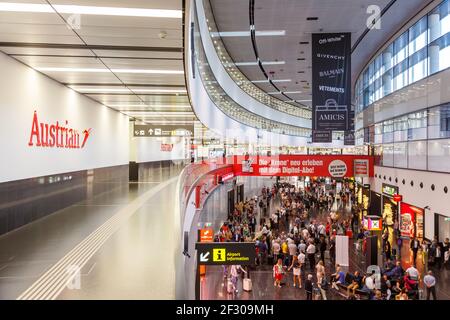 Wien, Österreich - 17. September 2018: Terminal 3 am Flughafen Wien (VIE) in Österreich. Stockfoto