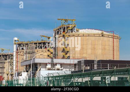 Speicher Tanks der Erdgasindustrie und Transportunternehmen von Das spanische Gassystem Stockfoto