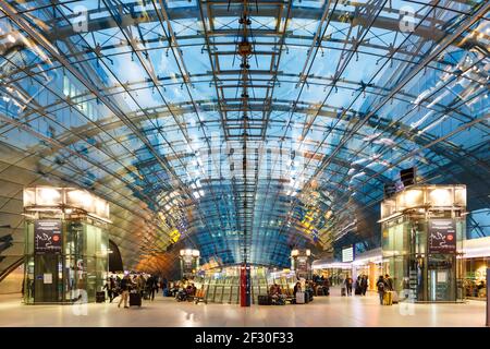Frankfurt, Deutschland - 30. Januar 2018: Bahnhof am Frankfurter Flughafen (FRA) in Deutschland. Stockfoto