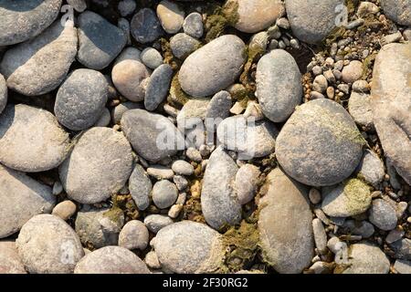 Draufsicht Foto von Flusskies in der Sonne während des Tages. Stockfoto