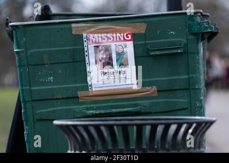 Sarah Everard vermisst Poster in Clapham Common, London, UK. Stockfoto