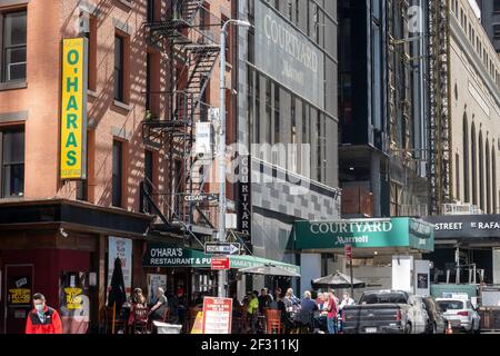 O'Hara's Restaurant und Pub ist eine beliebte Public House in Lower Manhattan, New York City, USA Stockfoto