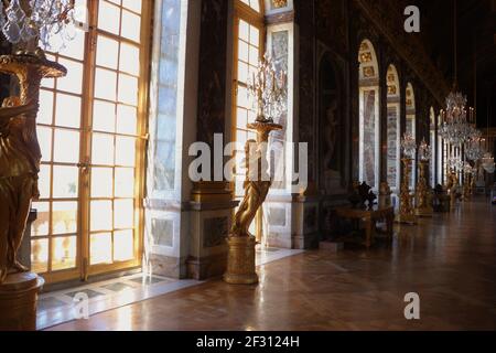 Der blendende Spiegelsaal im Schloss von Versailles, Frankreich Stockfoto