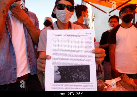 Non Exclusive: MEXIKO-STADT, MEXIKO 12. MÄRZ: Vor der Abgeordnetenkammer von Mexiko, Aktivisten für die Freizeit-und medizinische Verwendung von Cann Stockfoto