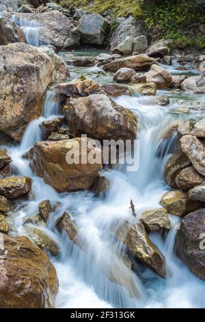 Der Grawa Wasserfall im Stubaital, Österreich Stockfoto