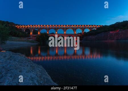 Die Pont du Gard ist ein römisches Aquädukt in der südfrankreich Stockfoto