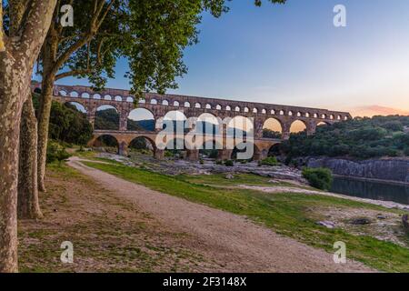 Die Pont du Gard ist ein römisches Aquädukt in der südfrankreich Stockfoto