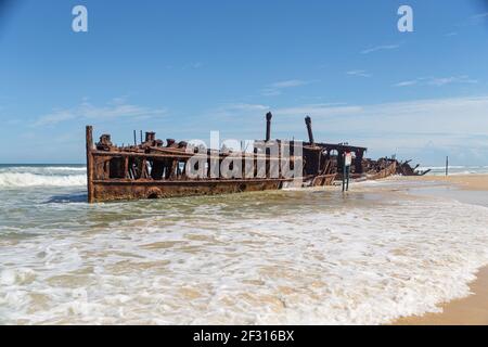 Das Schiffswrack S.S. Maheno auf Fraser Island in Queensland, Australien Stockfoto