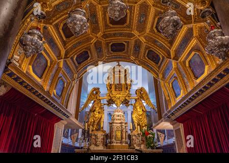 Split, Kroatien, 23. Juli 2020: Innenraum der Kathedrale Saint Domnius in Split, Kroatien Stockfoto