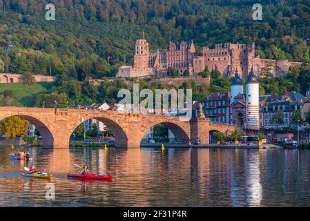 Heidelberg, 17. September 2020: Panorama von Heidelberg hinter dem Neckar Stockfoto