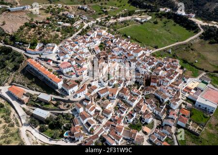 Ansicht der Gemeinde Alpandeire in der Serrania de Ronda, Malaga Stockfoto