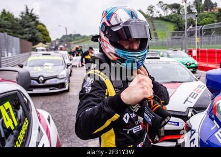 GULDENFELS Dorian (Fra), Renault Clio Cup Team TB2S, Portrait feiert seinen Sieg beim Clio Cup France 2019 in Imola vom 24. Bis 26. Mai in Italien - Foto: Xavi Bonilla / DPPI Stockfoto