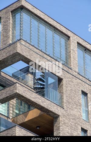 Ein Detail der modernen Architektur. Port Praski Wohnsiedlung in Warschau, Polen, Europa. Stockfoto