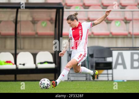 AMSTERDAM, NIEDERLANDE - MÄRZ 14: Sherida Spitse von Ajax während des niederländischen Eredivisie Women-Matches zwischen AFC Ajax und PEC Zwolle im Sporting Complex Stockfoto