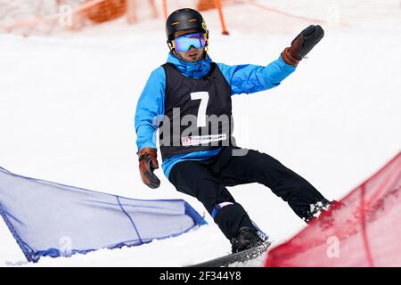 Otari, Nagano, Japan. März 2021, 14th. Ryosuke Iwase (JPN), 14. März 2021 - para Snowboard : Snowboard Cross im Skigebiet Hakuba Norikura Onsen während 2021 Alle Japan para Snowboard Championships und Supporters Cup in Otari, Nagano, Japan. Kredit: SportsPressJP/AFLO/Alamy Live Nachrichten Stockfoto