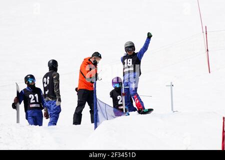 Otari, Nagano, Japan. März 2021, 14th. Masataka Oiwane (JPN), 14. März 2021 - para Snowboard : Snowboard Cross im Skigebiet Hakuba Norikura Onsen während 2021 Alle Japan para Snowboard Championships und Supporters Cup in Otari, Nagano, Japan. Kredit: SportsPressJP/AFLO/Alamy Live Nachrichten Stockfoto