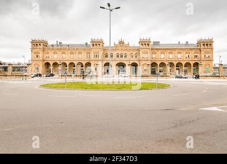 Zamora Bahnhof, Castilla y León. Zamora, Spanien. Bahnhof. Silver Way. Stockfoto