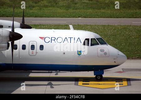 15-03-2021 - Generic Airplanes - 9A-CTS - Croatian Airline - ATR42. Seriennummer 312, Typ ATR42,300. Erstflug am 19,03.1993, geliefert nach Croatie Stockfoto